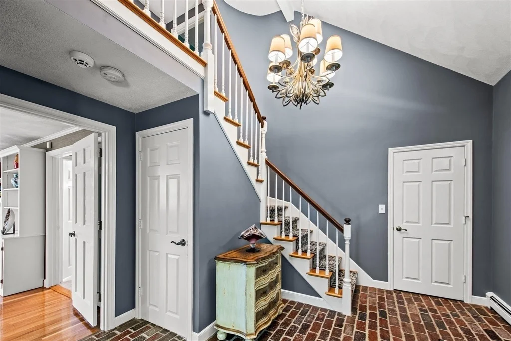 Photo of 34 Batchelder Rd