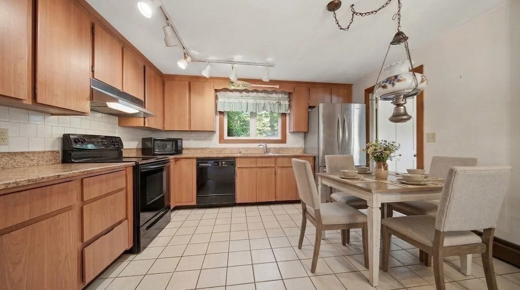Photo of 34 Cornell Rd