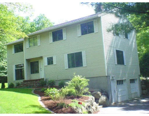 Photo of 9 Pioneer Cir