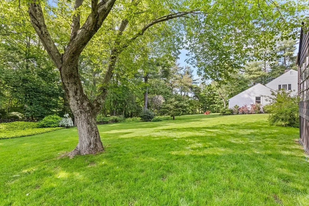 Photo of 24 Meadow Brook Lane