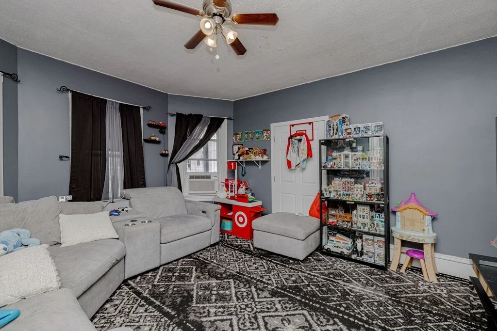 Photo of 154 Mott St