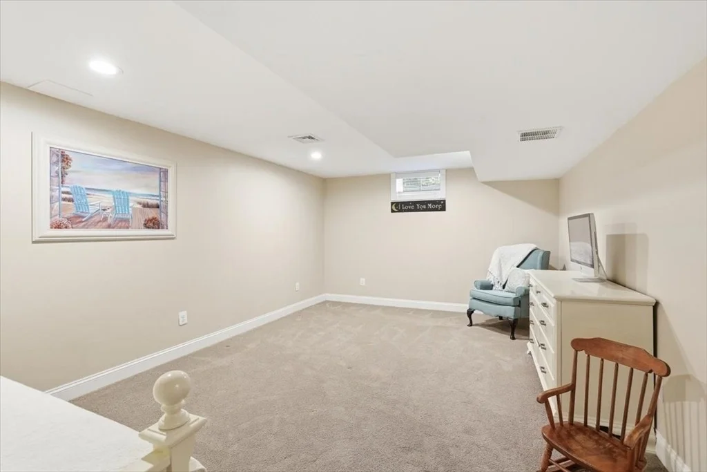 Photo of 140 Pheasant Hill Cir