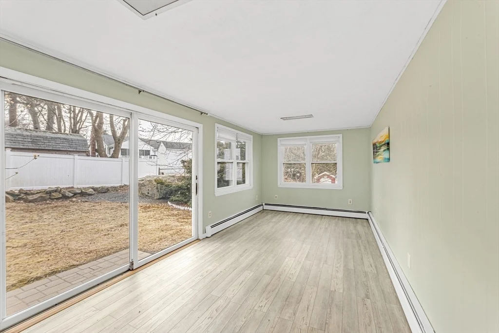 Photo of 12 Walters Ave