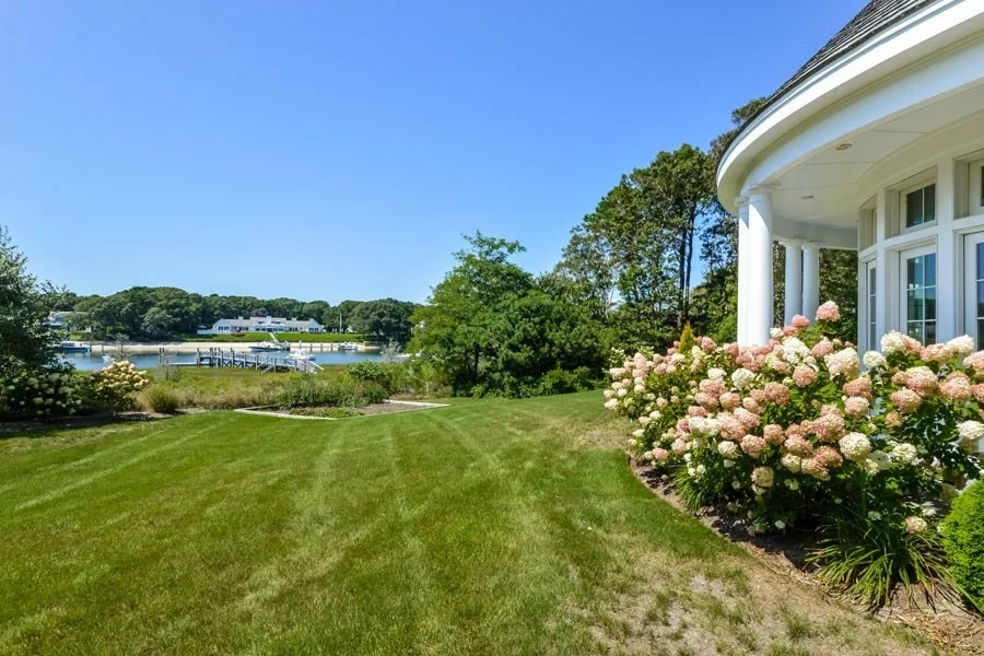 Photo of 501 Eel River Rd