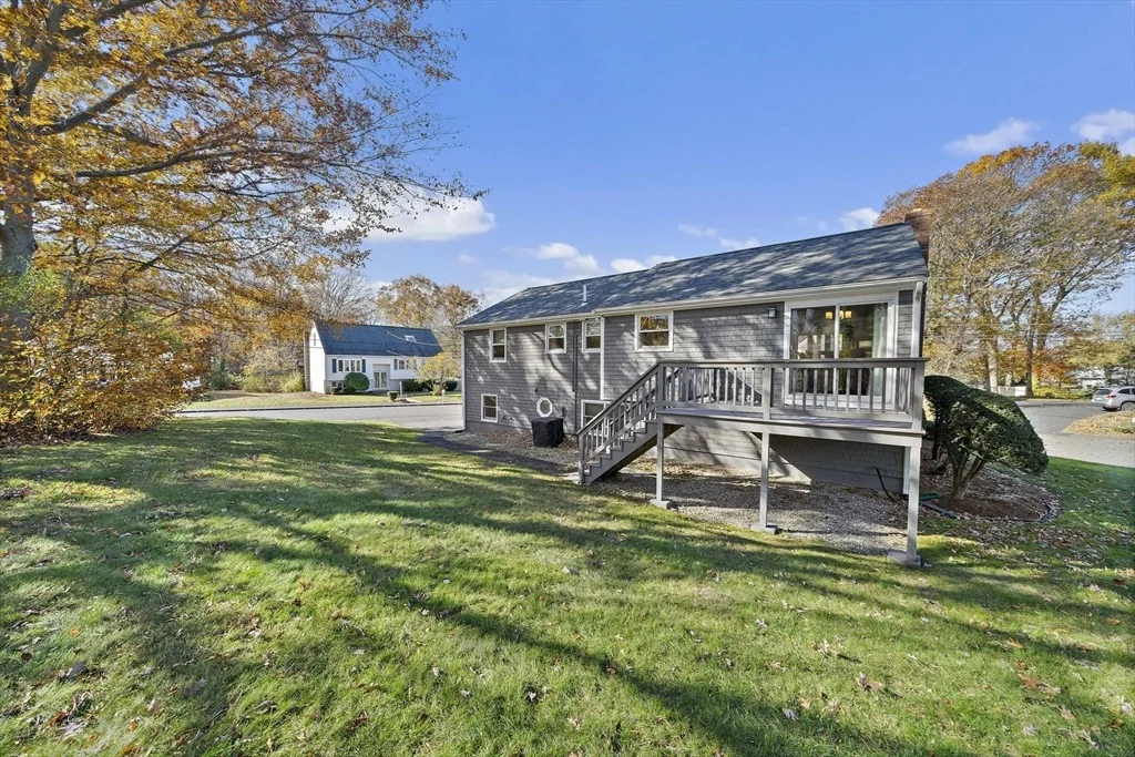 Photo of 40 Linden Park Dr