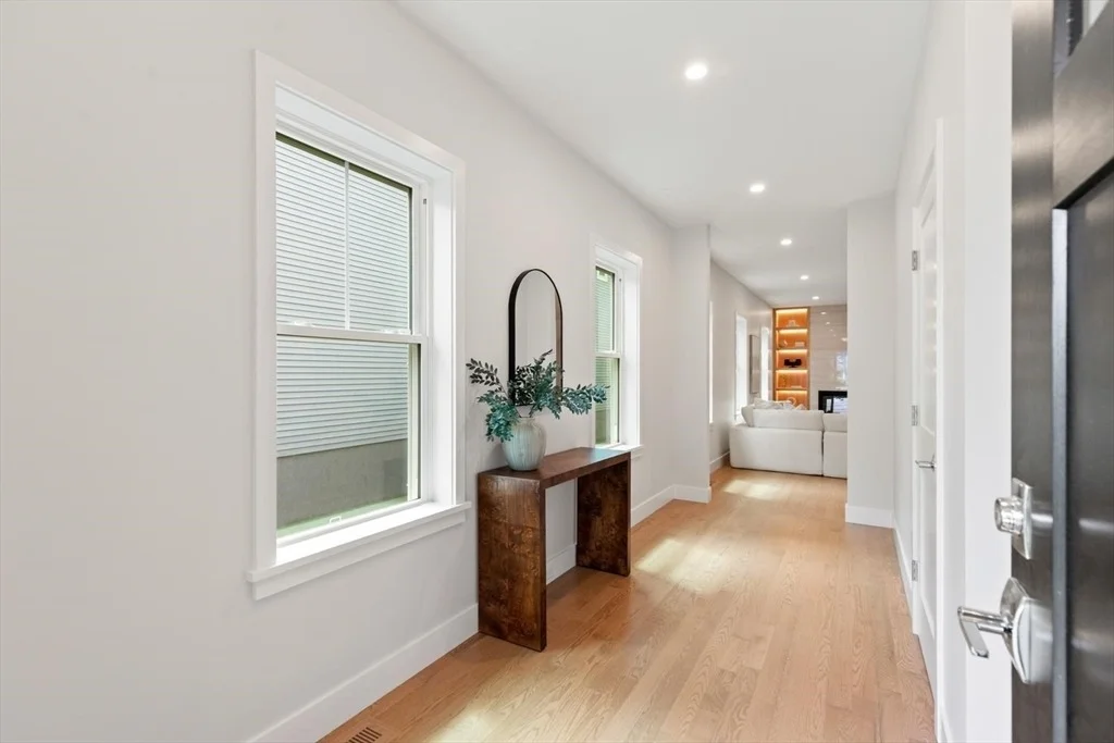 Photo of 89 Spring St
