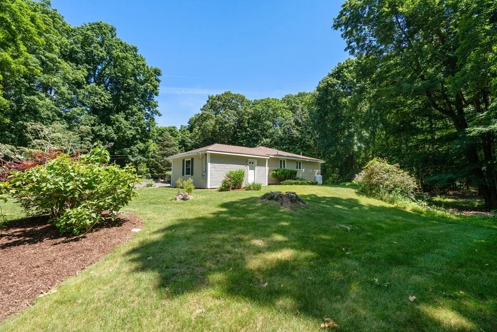 Photo of 74 Oregon Road
