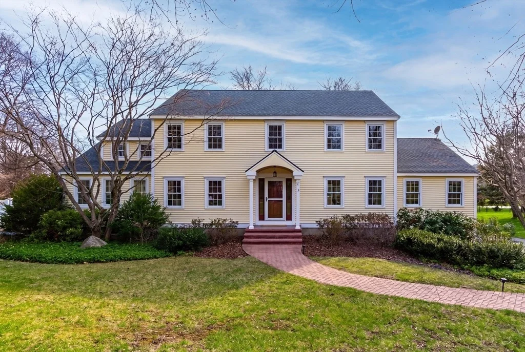 Photo of 18 Robert Rd