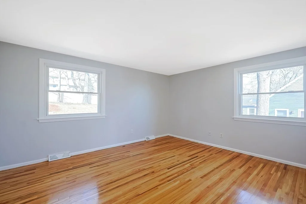 Photo of 10 Wayside Lane