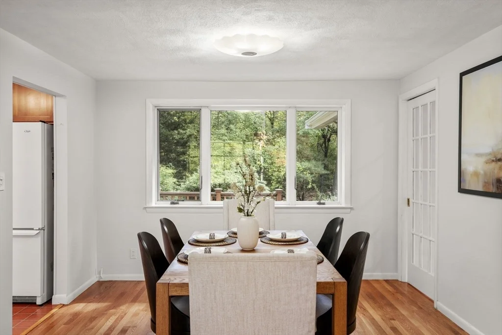 Photo of 97 Barton Dr