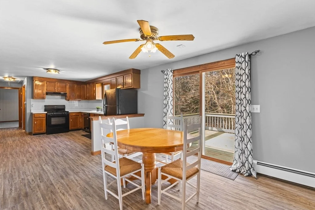 Photo of 38 Westwind Cir