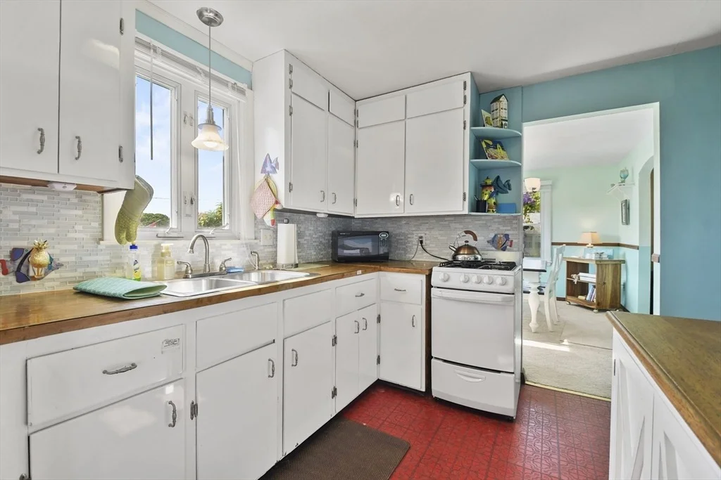 Photo of 5 Massasoit Street