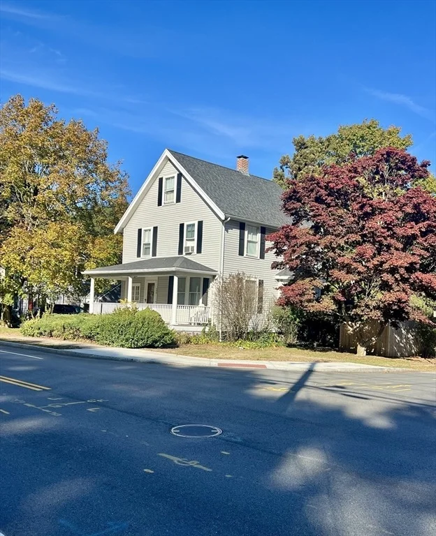 Photo of 556 Webster Street