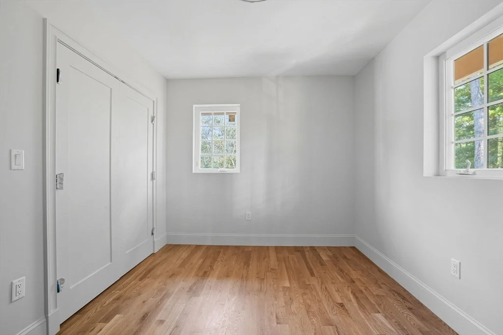 Photo of 9 Lovis Ave