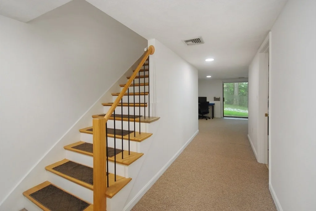 Photo of Unit 4 at 6 Deer Path