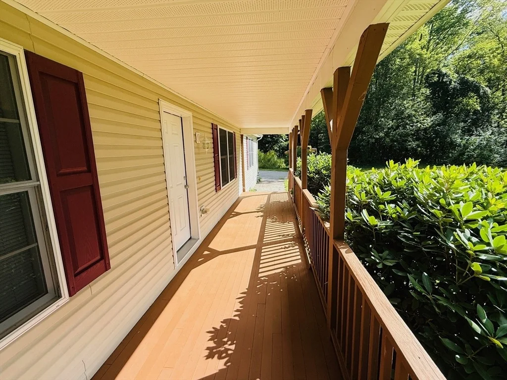 Photo of 330 Root Rd