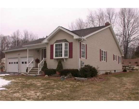 Photo of 6 Birchwood Cir