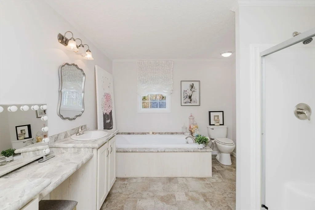 Photo of 210 Linsay Drive
