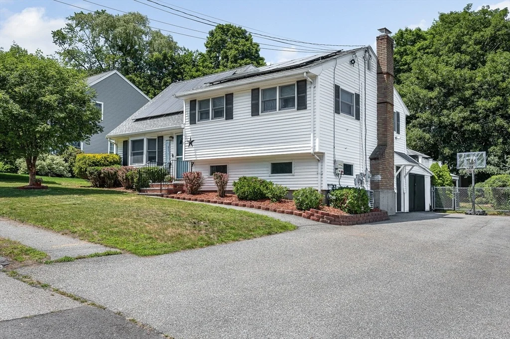 Photo of 6 Surrey Rd