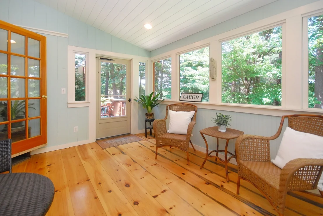 Photo of 46 Tarbell Spring