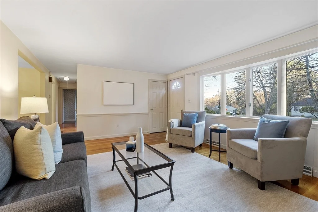 Photo of 4 Crown Road
