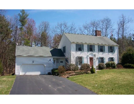 Photo of 7 Parsonage Ln