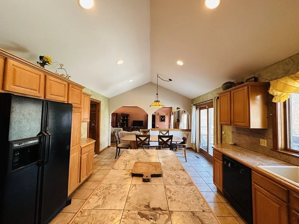 Photo of 8 Alexander Dr