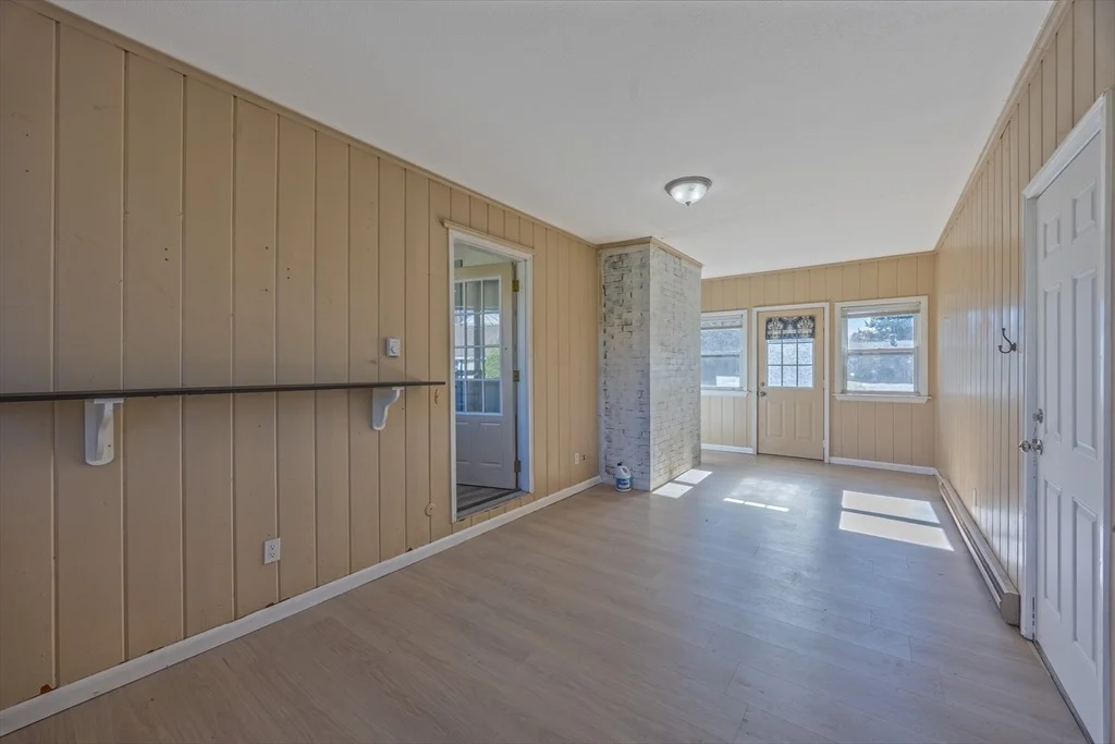 Photo of 8 Ridgeview Drive