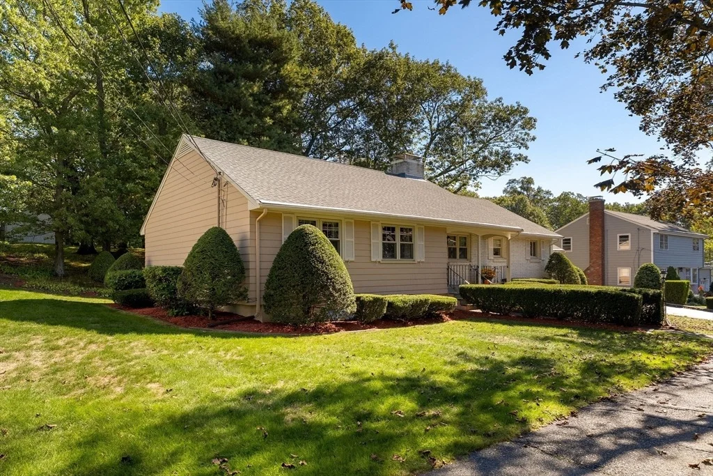 Photo of 39 Walsh Ave
