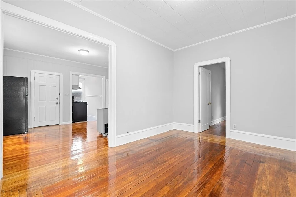 Photo of 570 William Street