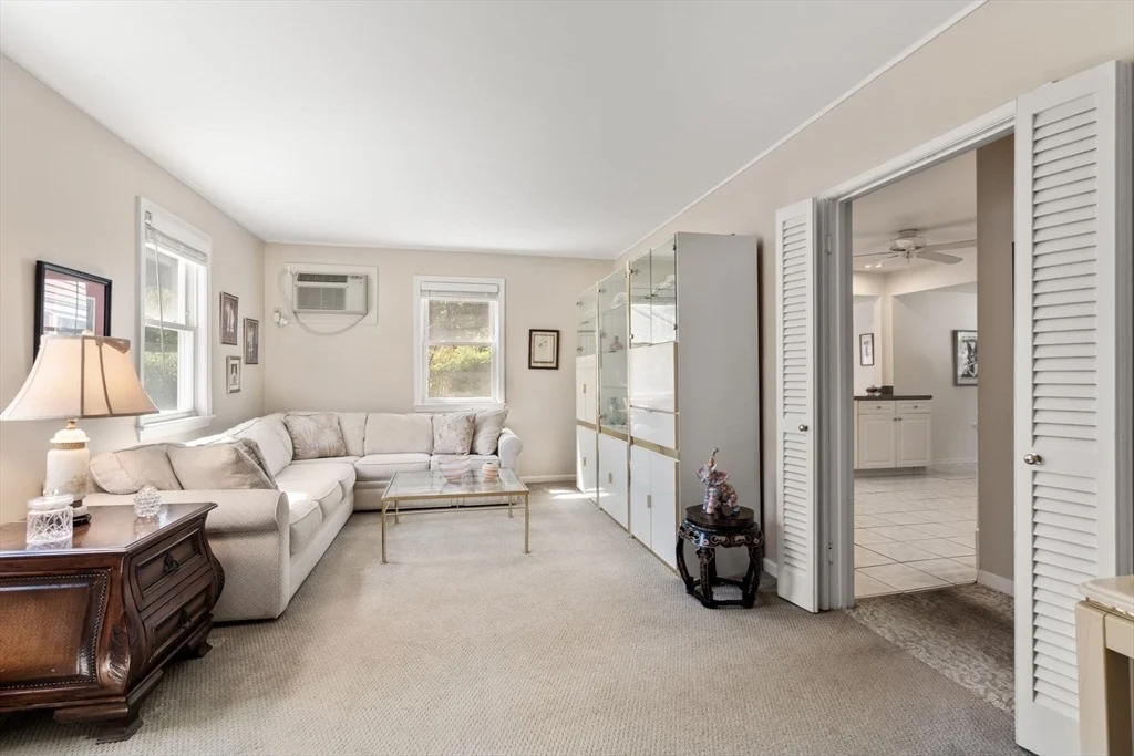 Photo of 11 Antonellis Cir