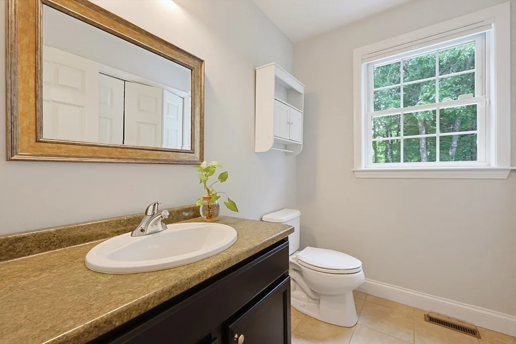 Photo of 7 Stanley Cir