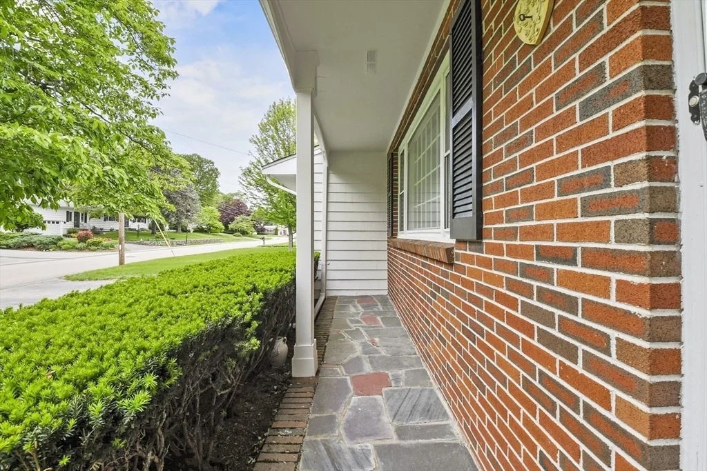 Photo of 9 Divittorio Drive