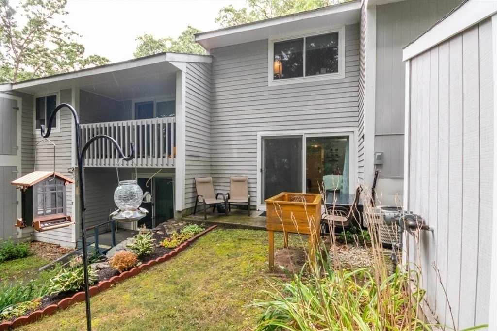 Photo of Unit F at 3 Beals Cove