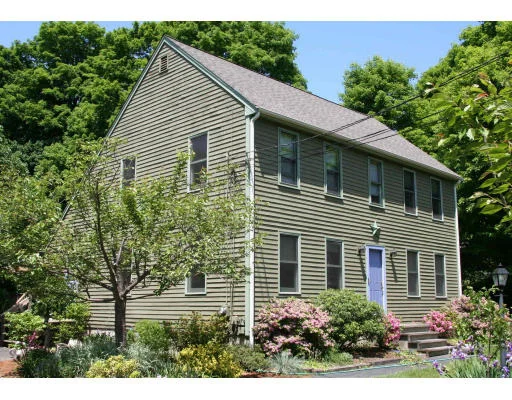 Photo of 12 N Main St