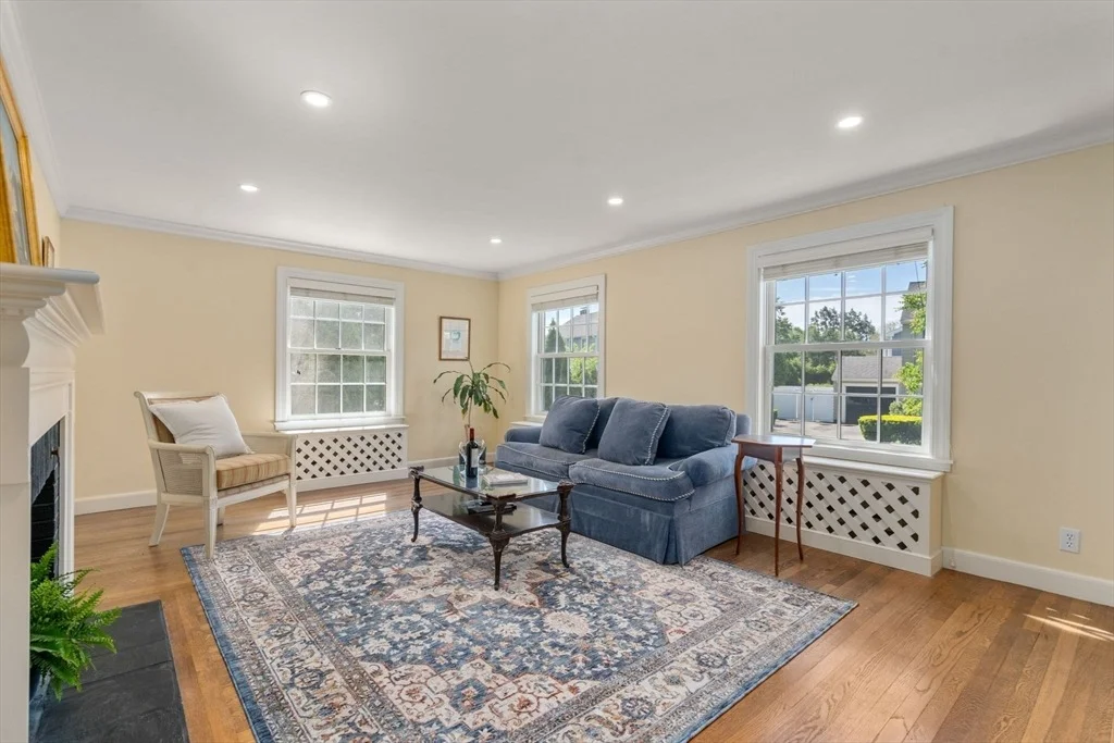Photo of 74 Shaw Road