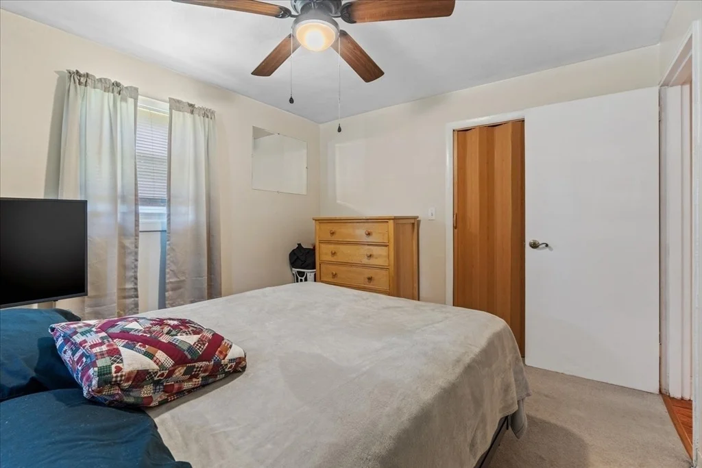 Photo of 31 Stephen Dr