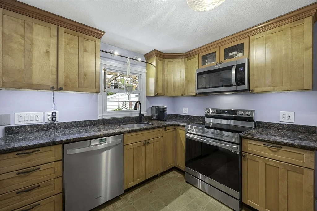 Photo of 68 Parenteau Dr