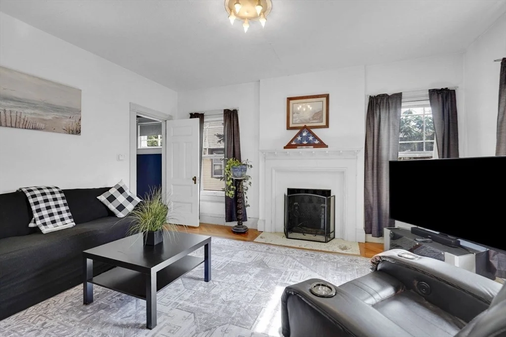 Photo of 227 Forest Park Ave