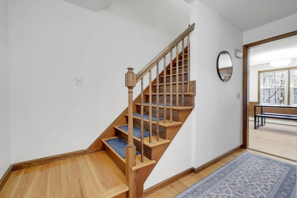 Photo of 6 Ladd Ln