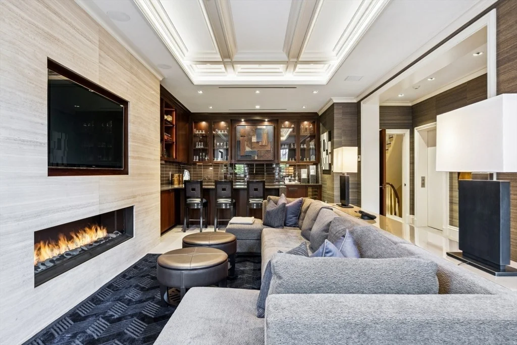 Photo of 55 Commonwealth Avenue