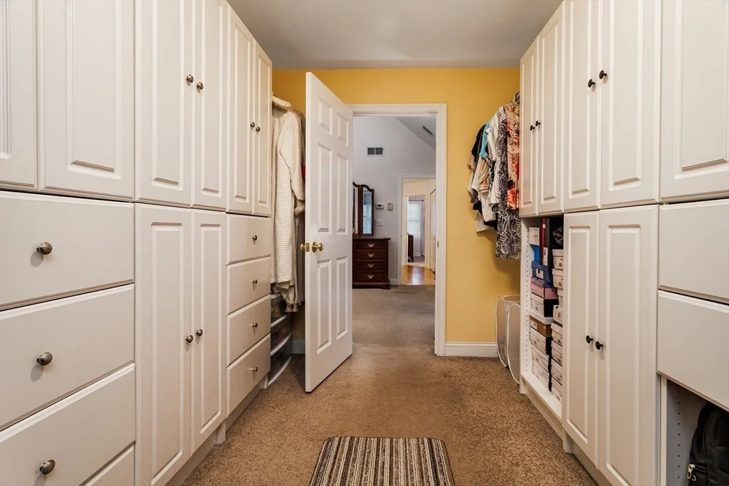Photo of 562 Mendon Rd