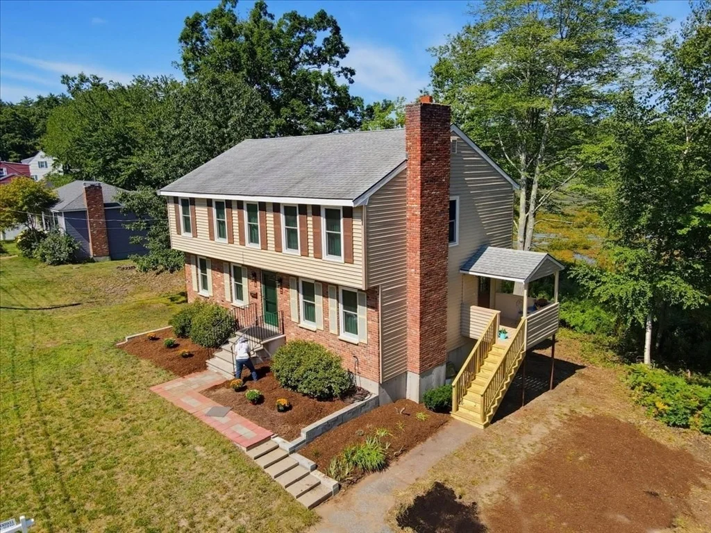 Photo of 52 Sandy Pond Rd