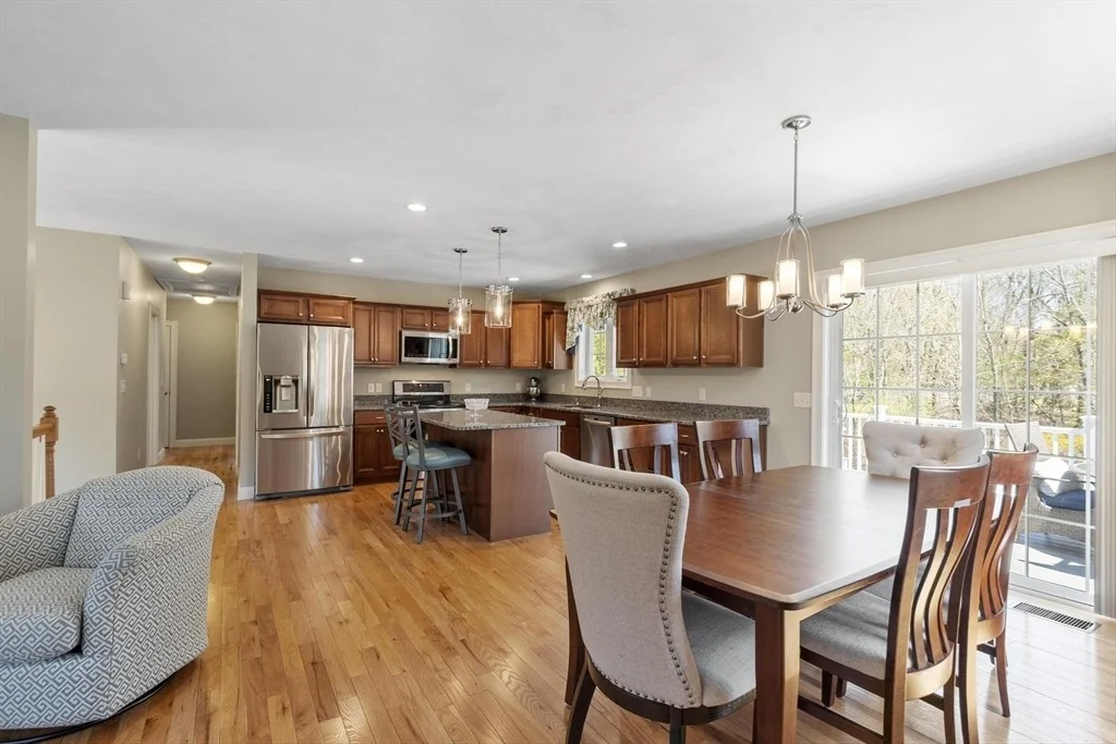 Photo of 32 Steele St