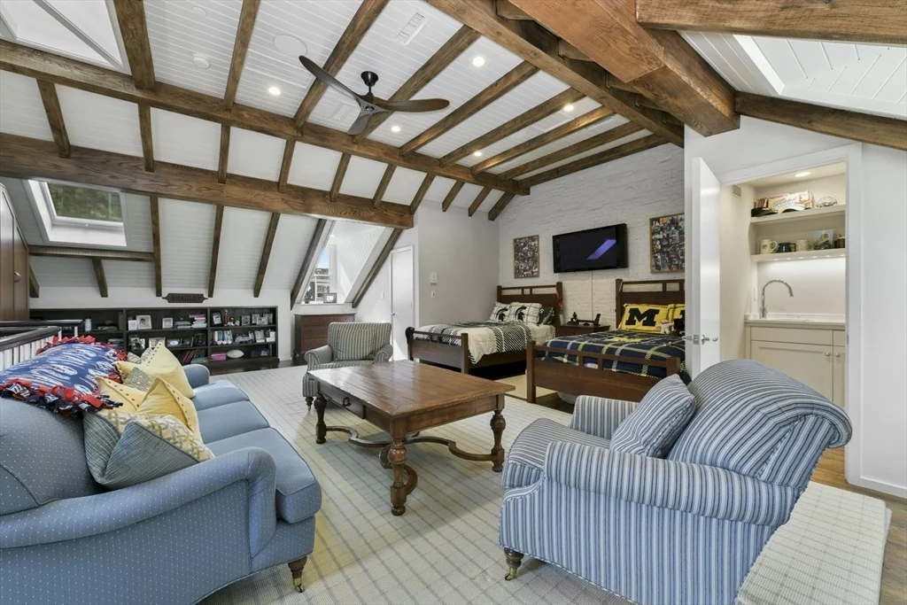 Photo of 75 Hancock St