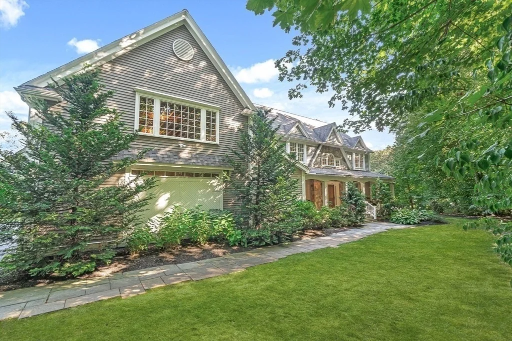 Photo of 33 Old Concord Road