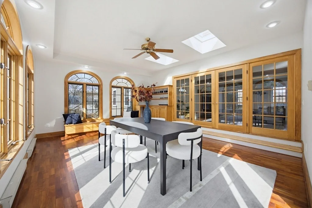 Photo of 16 Coleman Rd.