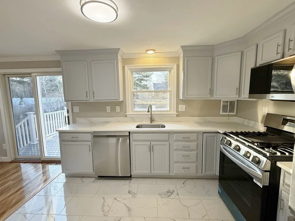 Photo of 105 Duncan Rd