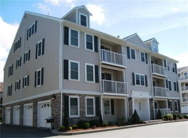 Photo of Unit C at 25 Wall St