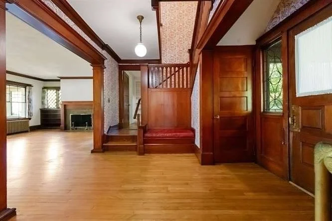 Photo of 7 Lakeview Terrace